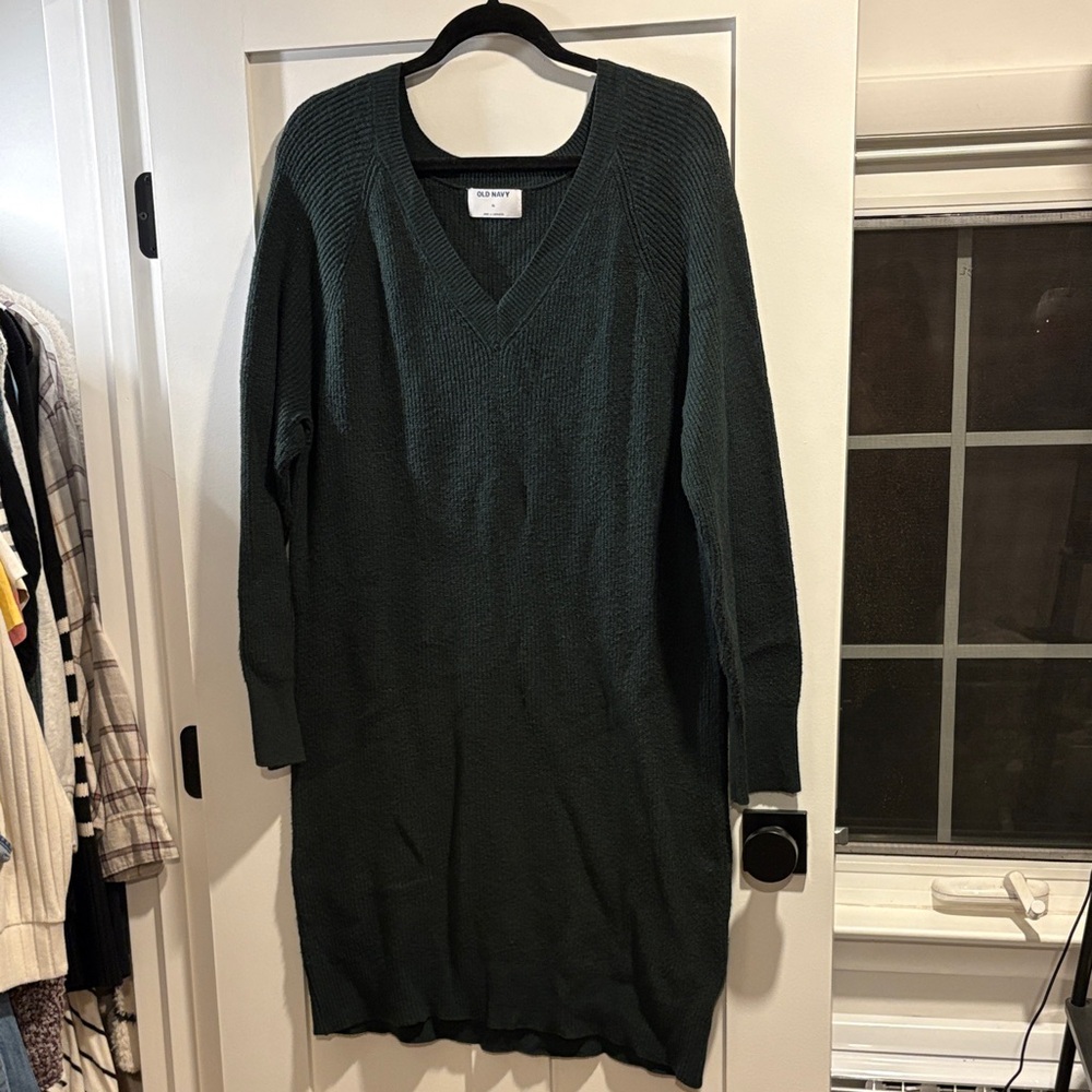 Old Navy Forest Green Knit V-Neck Dress